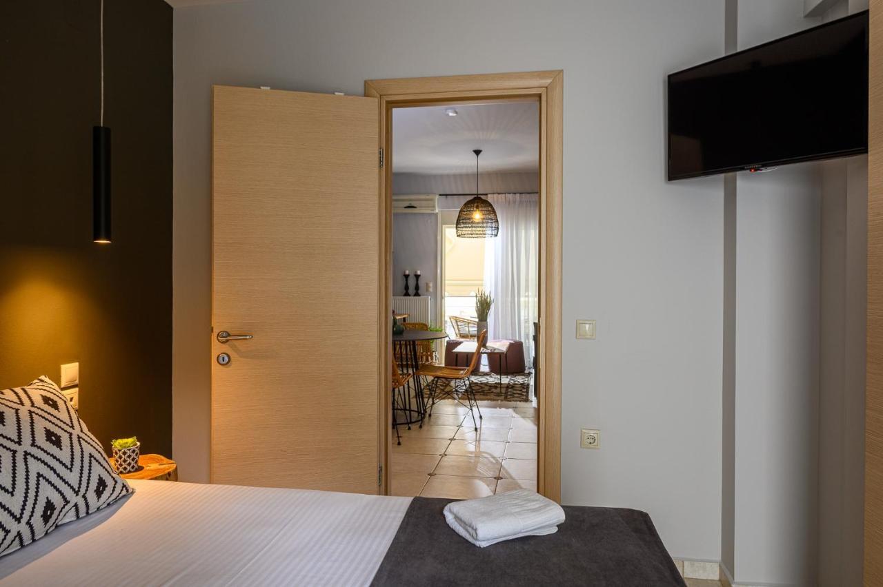 Creticum Suites Heraklion  Bagian luar foto